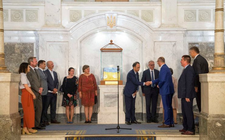 19 липня 2019 урочисте відкриття Освітнього центру Верховної Ради України.
В урочистій церемонії відкриття Освітнього центру взяли участь: Голова Верховної Ради України Андрій Парубій,
Голова Представництва Європейського Союзу в Україні Хюґ Мінґареллі.
На дітей очікують вікторини, ігри, цікава інформація і екскурсія. Кожна дитина напише побажання народним депутатам нового скликання і залишить їх на робочих місцях у сесійній залі.