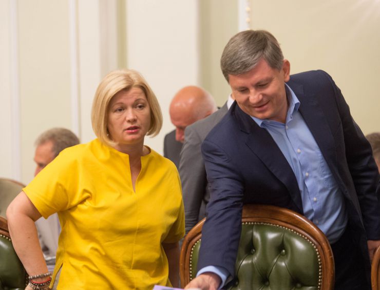 Голова Верховної Ради України Андрій Парубій скликав перше засідання Підготовчої депутатської групи з числа новообраних народних депутатів України.
У відповідності до вимог частини 2 статті 13 Регламенту Верховної Ради України до Підготовчої депутатської групи делеговані представники від політичних партій, котрі подолали п’ятивідсотковий бар’єр, а саме: 
