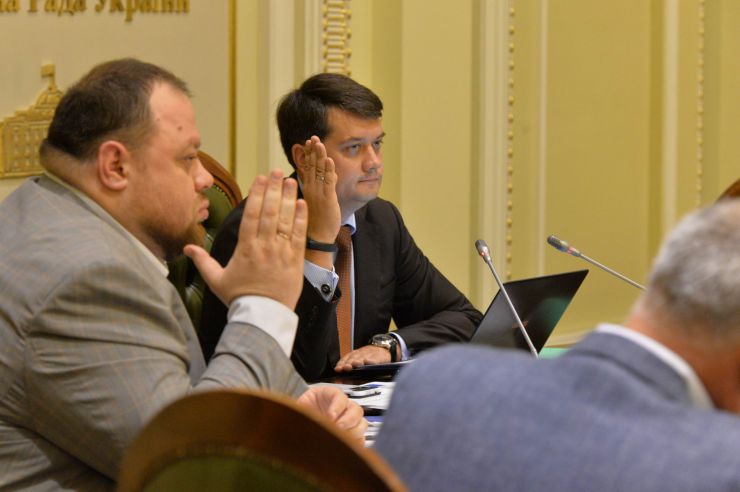 Засідання депутатської робочої групи під керівництвом Дмитра Разумкова з підготовки сесії Верховної Ради. Руслан Стефанчук