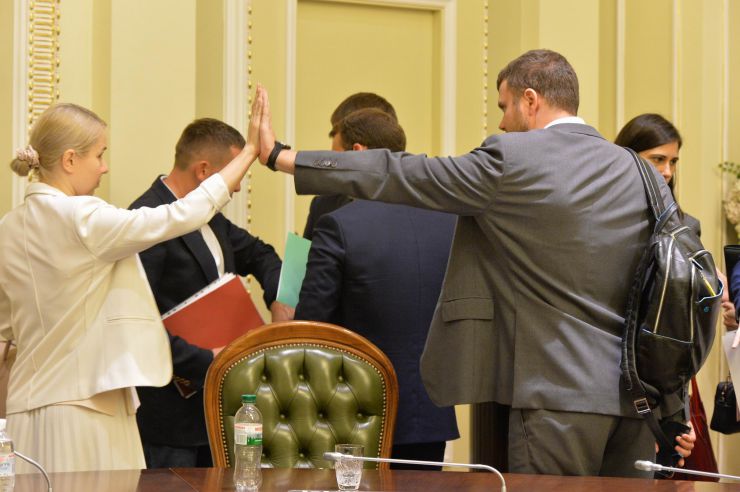 Засідання депутатської робочої групи під керівництвом Дмитра Разумкова з підготовки сесії Верховної Ради