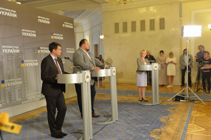 Засідання депутатської робочої групи під керівництвом Дмитра Разумкова з підготовки сесії Верховної Ради. Руслан Стефанчук