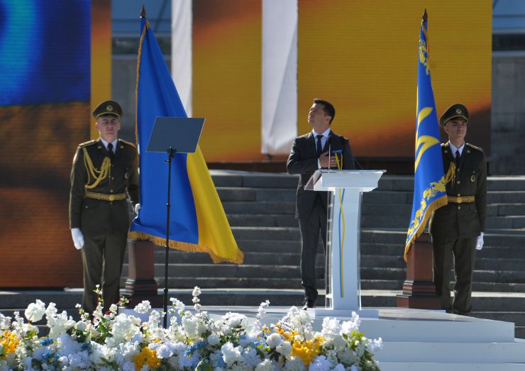 Участь Президента України Володимира Зеленського в урочистостях з нагоди 28-ї річниці Незалежності України.
Під час урочистостей до Дня Незалежності України Президент вручив державні нагороди військовим, поліцейським, рятувальникам, освітянам, медикам, волонтерам і спортсменам.
