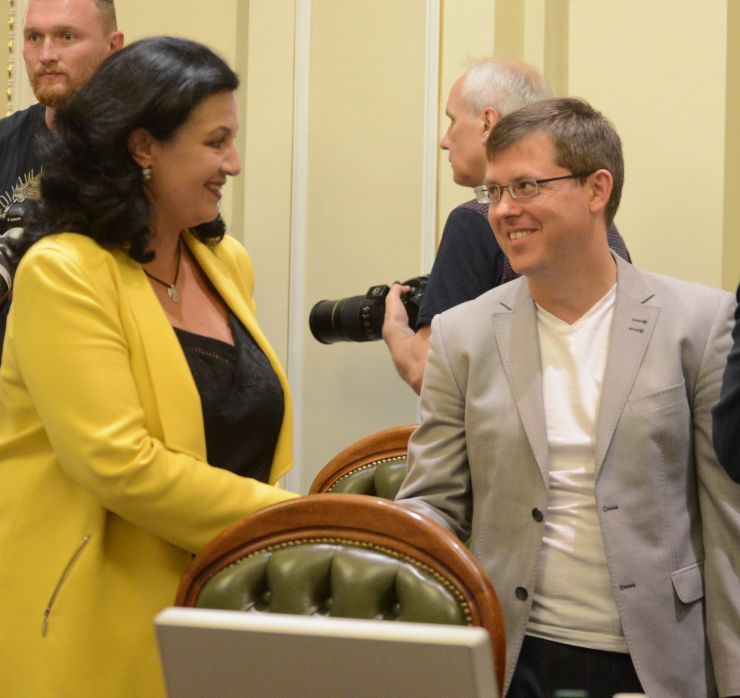 Засідання Погоджувальної ради депутатських фракцій (депутатських груп). Іванна Климпуш-Цинцадзе (ЄС), Павло Фролов (СН) 