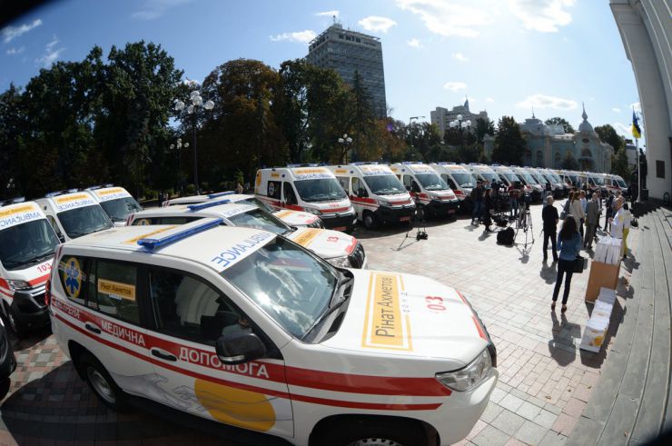 17 вересня 2019 біля будівлі Верховної Ради України на пл. Конституції, у День пацієнта медичним установам з 18 областей України вручили ключі від 20 автомобілів швидкої медичної допомоги.