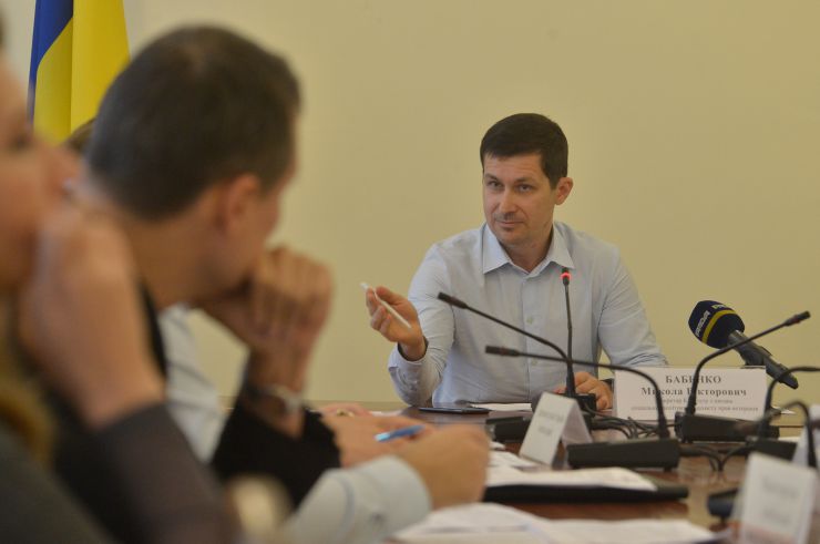 Комітет Верховної Ради України з питань соціальної політики та захисту прав ветеранів провів засідання робочої групи з доопрацювання до другого читання проекту Закону України про внесення змін до Кодексу законів про працю України щодо усунення норм, які порушують права та законні інтереси роботодавців України. Секретар Комітету з питань соціальної політики та захисту прав ветеранів Микола БАБЕНКО