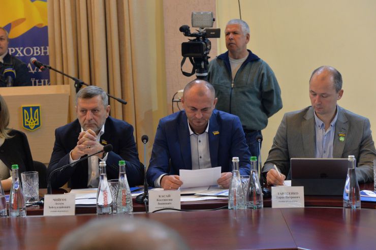Краматорськ

Розширене засідання Комітету з питань прав людини, деокупації та реінтеграції тимчасово окупованих територій у Донецькій, Луганській областях та Автономній Республіці Крим, міста Севастополя, національних меншин і міжнаціональних відносин - щодо моніторингу дотримання прав громадян України, які проживають в районі проведення операції об'єднаних сил та на тимчасово окупованих територіях у Донецькій, Луганській областях з метою визначення першочергових законодавчих ініціатив у зазначеній сфері. Голова Комітету Дмитро Лубінець
