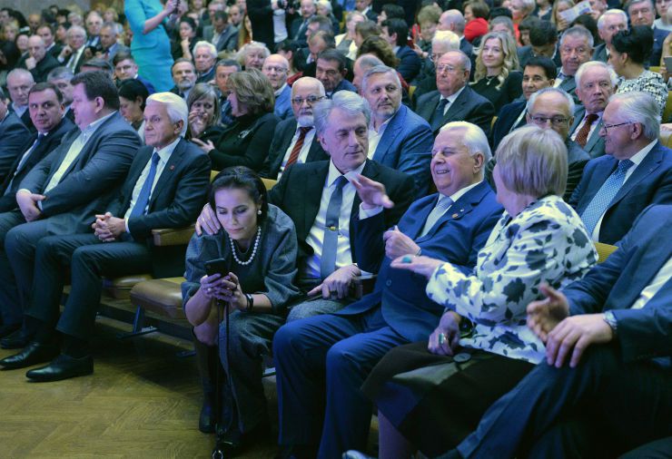 Відзначення 185-річчя Київського Національного університету ім Шевченка. Литвин, Ющенко, Кравчук, 