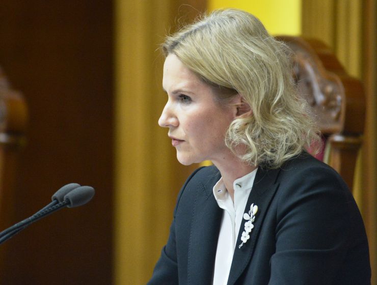 Парламентські слухання на тему: «Безпека діяльності журналістів в Україні: стан, проблеми і шляхи їх вирішення». Олена Кондратюк Заступник Голови Верховної Ради України