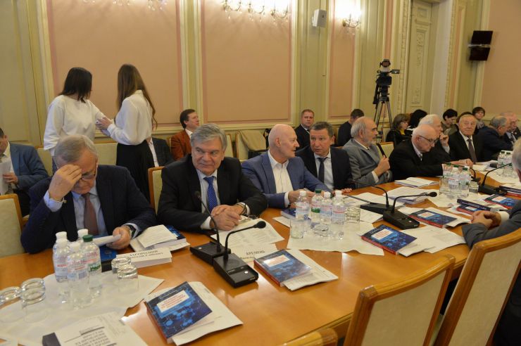 Комітет Верховної Ради України з питань освіти, науки та інновацій провів розширене засідання Комітету на тему: 
“Про стан реалізації Закону України “Про наукову і науково-технічну діяльність”.
