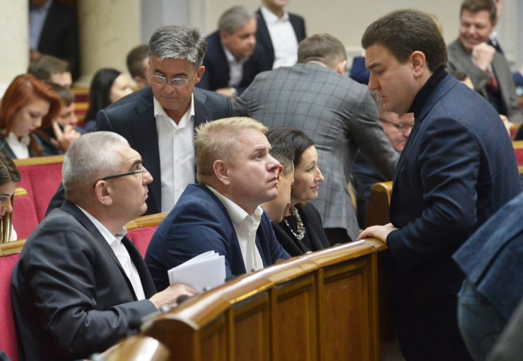 Пленарне засідання Верховної Ради України. Іван Чайківський Віктор М’ялик Віктор Бонар ЗА
