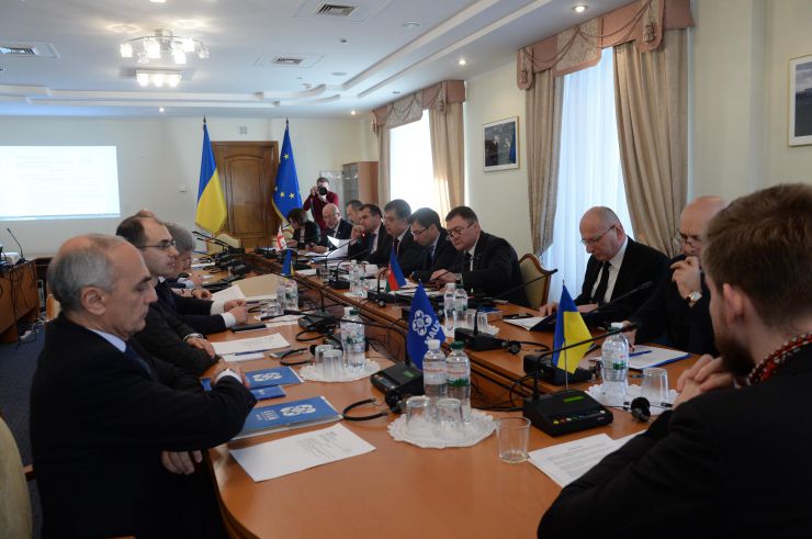 12-а сесія Парламентської асамблеї Організації за демократію та економічний розвиток – ГУАМ продовжує свою роботу у Верховній Раді України. 

Засідання Комітета ПА ГУАМ з торгово-економічних питань.
