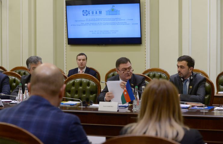 Голова Верховної Ради України Дмитро Разумков взяв участь у відкритті 12-ої сесії Парламентської асамблеї Організації за демократію та економічний розвиток – ГУАМ
 
Також участь у відкритті заходу взяли заступник Міністра закордонних справ України В.Боднар, Голова ПА ГУАМ, Голова Постійної делегації ВР України в ПА ГУАМ С.Юраш, Голова Постійної делегації Азербайджану в ПА ГУАМ А.Карімлі, Голова Постійної делегації Грузії в ПА ГУАМ Г.Мосідзе, Голова Постійної делегації Молдови в ПА ГУАМ О.Жиздан, Генеральний секретар ГУАМ А.Ефендієв та Президент Балтійської Асамблеї Я.Вуцанс.
