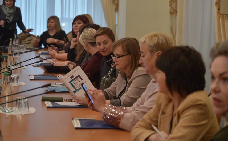 Дводенний практикум з нормотворчості для фахівців органів місцевого самоврядування з питань місцевих фінансів
Апарат Верховної Ради України спільно з Комітетом Верховної Ради України з питань організації державної влади, місцевого самоврядування, регіонального розвитку та містобудування проводить дводенний практикум з нормотворчості для фахівців органів місцевого самоврядування з питань місцевих фінансів.
