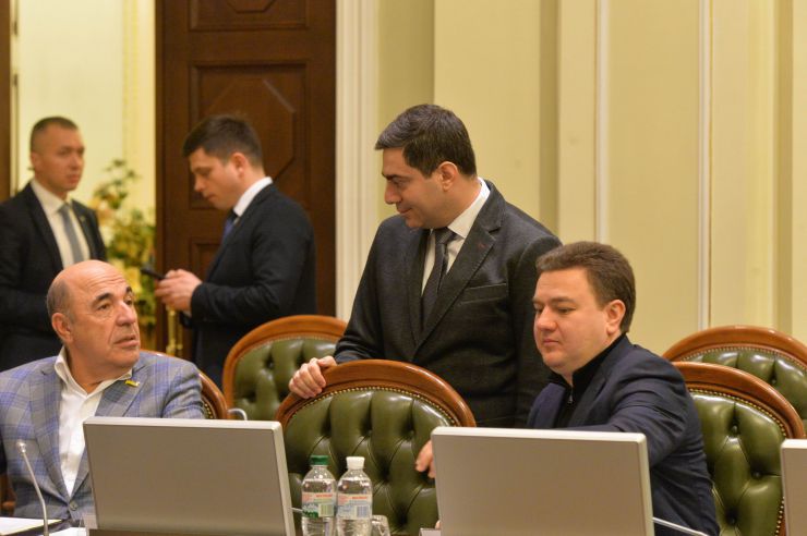 Погоджувальна рада в Верховній Раді України. Вадим Рабінович-ОПЗЖ, Дмитро Лубінець-За майбутнє, Віктор Бондар-За майбутнє