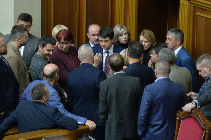 Пленарне засідання Верховної Ради України.
Прийнято Закон 