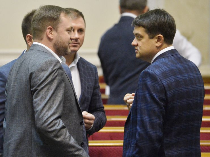 Пленарное заседание Верховной Рады Украины. Прийнято Закон 