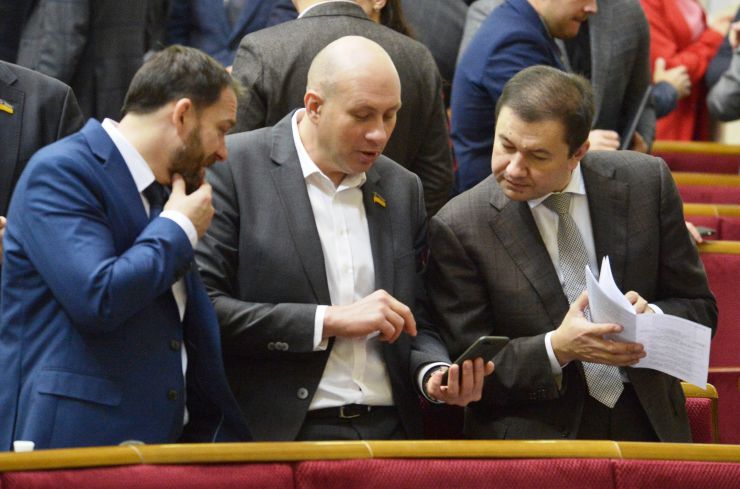 Пленарне засідання Верховної Ради України.

Національна скаутська організація Пласт передала народним депутатам України Вифлеємський вогонь миру. Під час ранкового пленарного засідання Верховної Ради члени національної скаутської організації Пласт привітали народних депутатів з прийдешніми різдвяними святами. Пластуни передали Вифлеємський вогонь Голові Верховної Ради України Дмитру Разумкову. Роман Каптєлов Олександр Літвінов Олег Бондаренко СН
