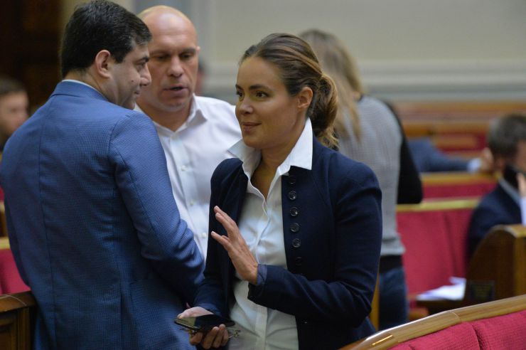 Пленарне засідання Верховної Ради України.

Прийнято за основу проект Закону 