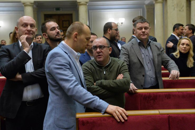 Пленарне засідання Верховної Ради України.

Прийнято за основу проект Закону 