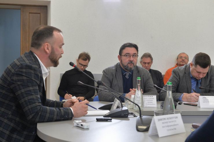 Круглий стіл в Укрінформі на тему: 