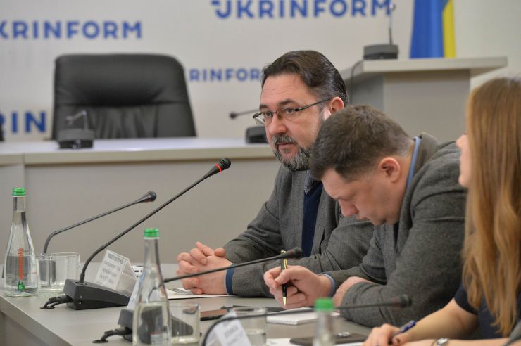 Круглий стіл в Укрінформі на тему: 