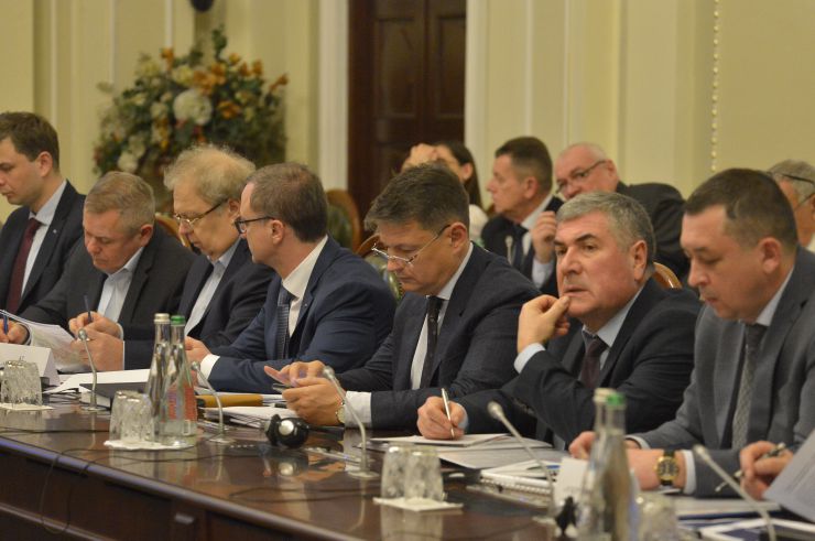 Міжфракційне депутатське об’єднання «За техногенну та екологічну безпеку в паливно-енергетичному комплексі, залізничному і трубопровідному транспорті України» провело засідання під головуванням керівника МФО Шахова Сергія  щодо стану локомотивного господарства, екологічної та техногенної безпеки на об’єктах AT «Укрзалізниця».