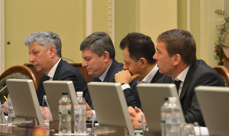 Засідання Погоджувальної ради у Верховній Раді України. Юрій Бойко (ОП) Артур Герасимов (ЄС) Тарас Батенко (ЗА) Олег Кулініч(Довіра)