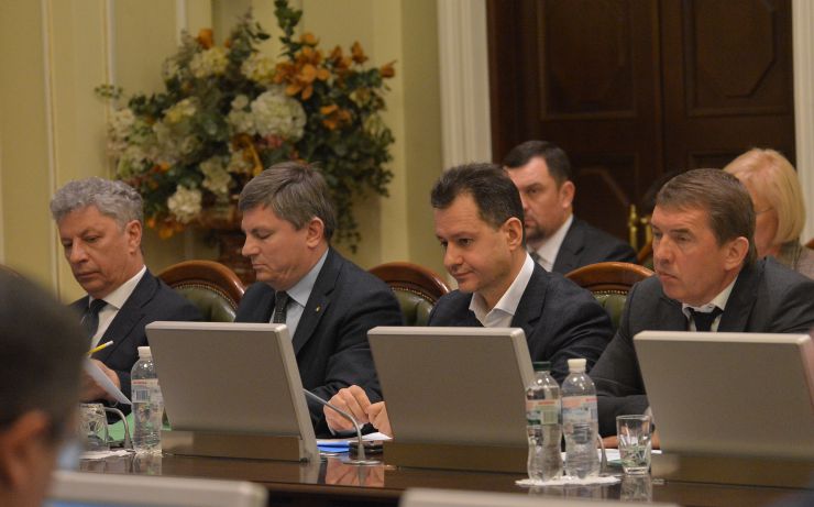 Засідання Погоджувальної ради у Верховній Раді України. Юрій Бойко (ОП) Артур Герасимов (ЄС) Тарас Батенко (ЗА) Олег Кулініч(Довіра)