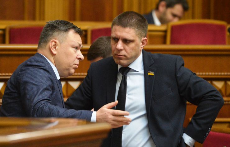 Пленарне засідання Верховної Ради України.

Проект Закону про внесення змін до деяких законодавчих актів України (щодо реформи патентного законодавства) №2259 доповіла заступник Голови Комітету з питань економічного розвитку Роксолана Підласа. За результатами голосування законопроект прийнято за основу 369 голосами.

Проект Закону про внесення змін до Лісового кодексу України щодо проведення національної інвентаризації лісів №2379 доповів народний депутат Олег Бондаренко. Він зазначив, що метою законопроекту є створення законодавчих умов впровадження в Україні національної лісової інвентаризації як нової системи збору та узагальнення даних про ліси в загальнодержавному масштабі.
Народні депутати підтримали прийняття законопроекту за основу 374 голосами. Олександр Завітневич СН Ігор Копитін СН
