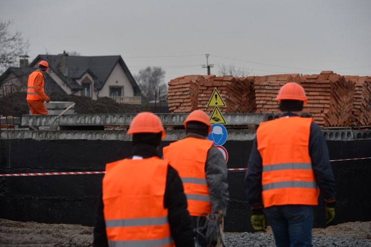 Робоча поїздка  Голови Верховної Ради України Дмитра Разумкова до Київської та Черкаської областей.
Приїзд Голови Верховної Ради України Д. РАЗУМКОВА до с.Гора (Київська обл., Бориспільський р-н, с.Гора, вул. Центральна, 3).
Ознайомлення з презентацією будівництва нової школи.
