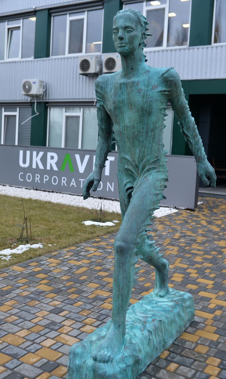 Робоча поїздка  Голови Верховної Ради України Дмитра РАЗУМКОВА до Київської та Черкаської областей. ТОВ 