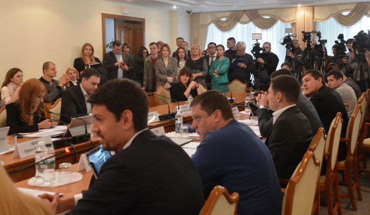  Комітет з питань запобігання і протидії корупції заслухав звіт директора Національного антикорупційного бюро України Артема Ситника про діяльність очолюваного ним органу протягом попередніх шести місяців (ІІ півріччя 2019 року).