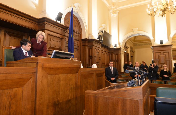 Офіційний візит Голови Верховної Ради України Дмитра Разумкова в Латвію.

Голова Верховної Ради України Дмитро Разумков зустрівся з Кріш'янісом Каріньшем, Прем’єр-міністром Латвії
