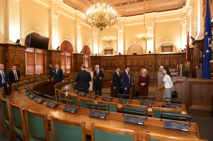 Офіційний візит Голови Верховної Ради України Дмитра Разумкова в Латвію.

Голова Верховної Ради України Дмитро Разумков зустрівся з Кріш'янісом Каріньшем, Прем’єр-міністром Латвії
