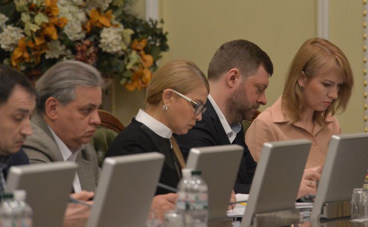 Засідання Погоджувальної ради у Верховній Раді України. Сергій Рахманін (ГолоС)Юлія Тимошенко(Б) Олександр Корнієнко(СН) Олена Шуляк(СН)