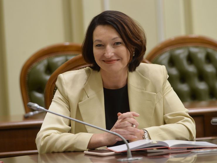 Відбулася традиційна зустріч у рамках проекту Книжковий клуб Верховної Ради України «Саміт з книгою». Цього разу пролунали вірші у виконанні авторів. Свої поетичні твори презентували Леся Мудрак, Андрій Пермяков та Дмитро Лазуткін.
У засіданні Книжкового клубу взяла участь перший заступник голови Комітету з питань гуманітарної та інформаційної політики Ірина Констанкевич.