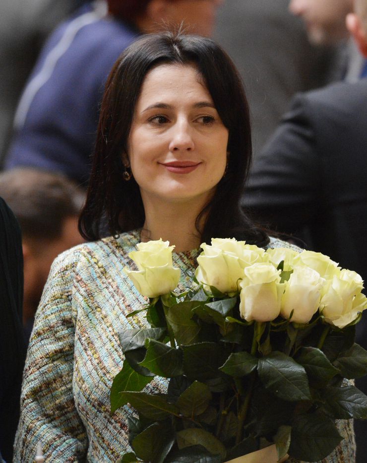 Пленарне засідання Верховної Ради України.

Голова Верховної Ради України Дмитро Разумков відкрив пленарне засідання. 
Головуючий повідомив, що у пленарному засіданні беруть участь члени Кабінету Міністрів на чолі з Прем’єр-міністром Денисом Шмигалем. 
Д.Разумков нагадав, що на Погоджувальній раді було прийнято рішення у п’ятницю, 6 березня, під час «години запитань до Уряду» заслухати питання про стан реформи місцевого самоврядування та децентралізації влади в Україні.
Ірина Борзова СН 

