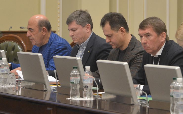 Засідання Погоджувальної ради у Верховній Раді України. Вадим Рабінович ОП Артур Герасимов ЕС Тарас Батенко ЗА Олег Кулініч ДОВІРА
