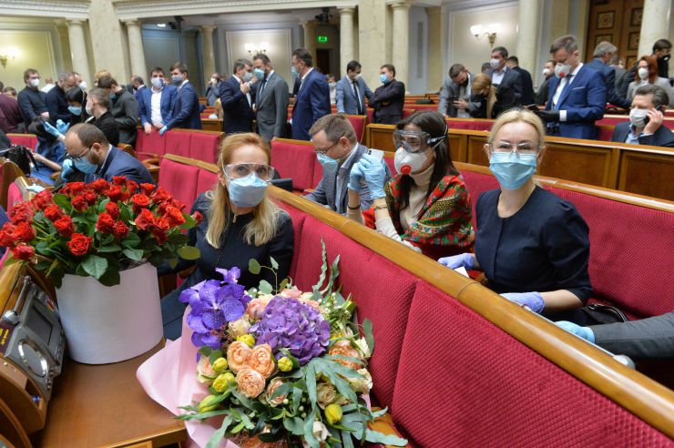 Позачергове пленарне засідання Верховної Ради України дев’ятого скликання.