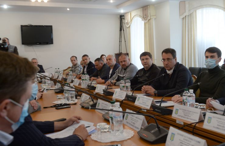 Позачергове засідання Комітету Верховної Ради України з питань правоохоронної діяльності щодо ситуації, яка сталася в Кагарлицькому відділі поліції в ніч з 23 на 24 травня 2020 року. На засідання буде запрошено керівництво Національної поліції України та Державного бюро розслідувань.