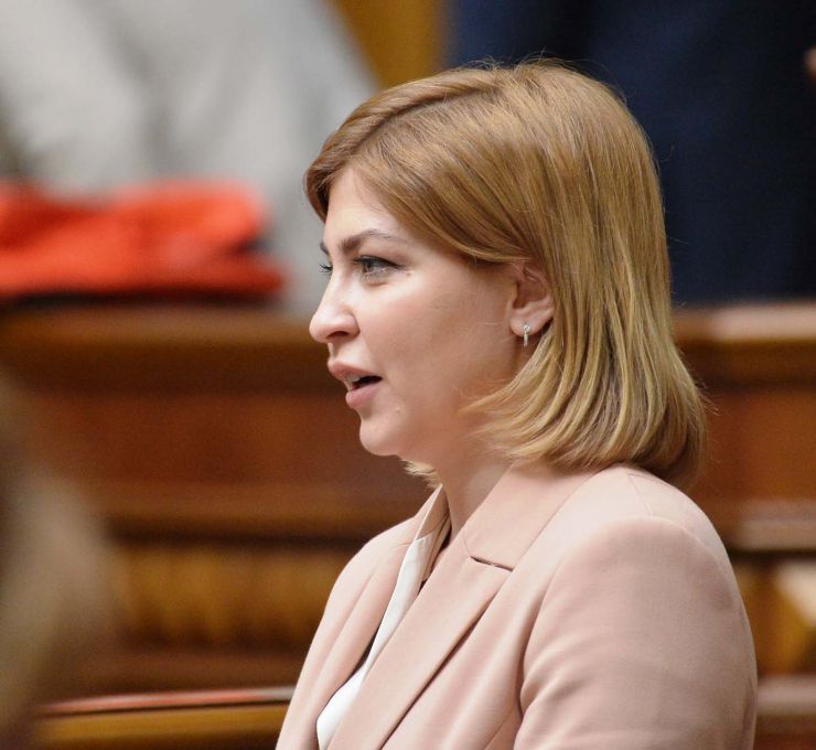 Ранкове пленарне засідання Верховної Ради України.
Віце-прем'єр-міністр з питань європейської та євроатлантичної інтеграції України Ольга Стефанішіна.