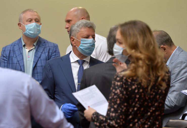 
Ранкове пленарне засідання Верховної Ради України

Народні депутати продовжили розгляд у першому читанні проекту Закону про внесення змін до деяких законодавчих актів України щодо запровадження на ринку природного газу обліку та розрахунків за обсягом газу в одиницях енергії №2553.
Головуючий нагадав, що законопроект обговорено і залишилося лише голосування.
281 голосом законопроект прийнято за основу.
Верховна Рада 334 голосами «за» прийняла у другому читанні і в цілому проекту Закону про внесення змін до Закону України 
