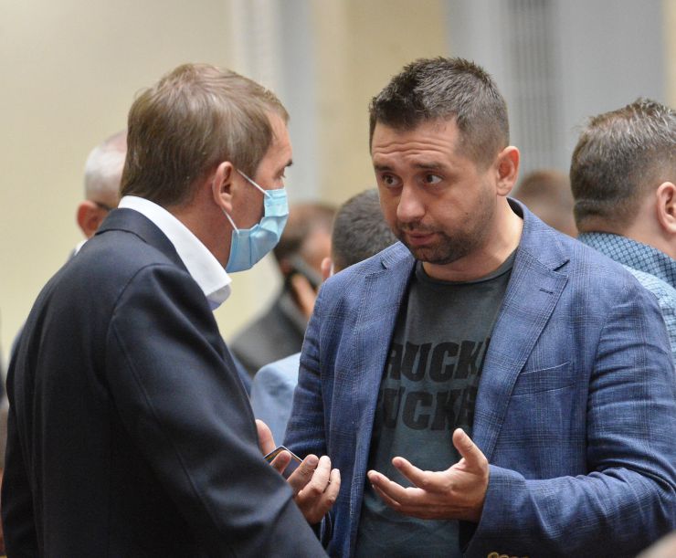 Ранкове пленарне засідання Верховної Ради України.
Прийнято Закон 