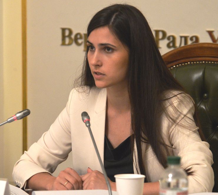 Засідання Тимчасової спеціальної комісії Верховної Ради України з питань захисту прав інвесторів. Народні депутати розглянули отримані ТСК скарги від представників бізнесу, а також обговорили пропозиції внесення змін до законодавства. Галина Янченко 