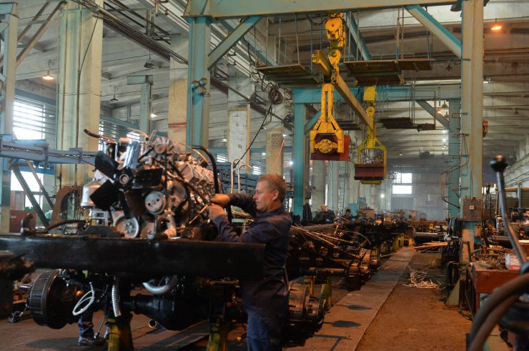 Робоча поїздка Голови Верховної Ради України Дмитра РАЗУМКОВА до Харківської області.
Державне підприємство «Харківський завод спеціальних машин». (вул. Дербентська, 109)
