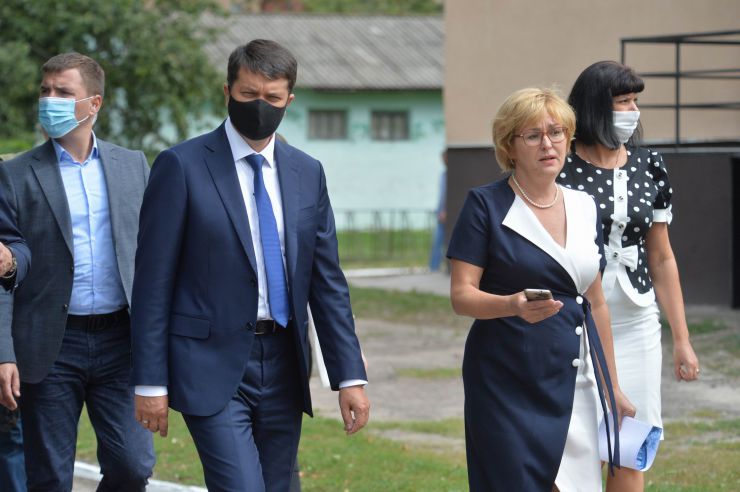 Робоча поїздка  Голови Верховної Ради України Дмитра РАЗУМКОВА 
до Чернігівської області.

Ознайомлення з роботою Куликівської  селищної ОТГ Куликівського району
