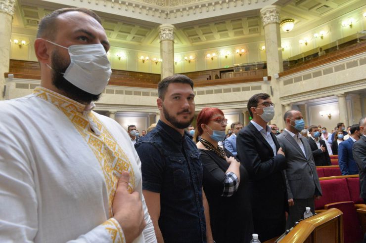 Позачергове засідання Верховної Ради України.

Прийнято Закон 