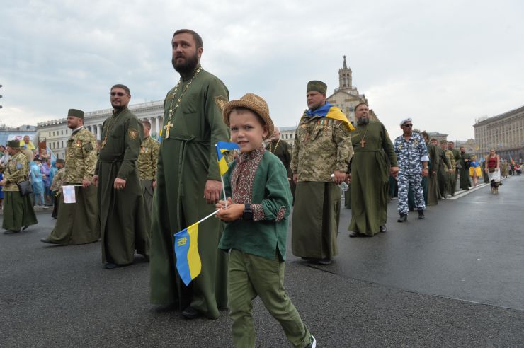 У Києві з нагоди Дня Незалежності України пройшов Марш захисників України.