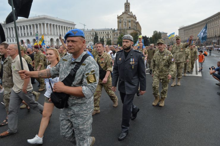 У Києві з нагоди Дня Незалежності України пройшов Марш захисників України.