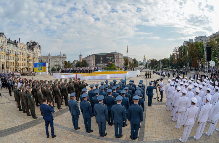 Голова Верховної Ради України Дмитро Разумков взяв участь в урочистих заходах з нагоди 29-ї річниці Незалежності України.
У святкуванні Дня Незалежності України взяли участь: Президент України  Володимир Зеленський та перша леді,  керівництво Верховної Ради України, Прем’єр-міністр України Денис Шмигаль, народні депутати України, урядовці, представники громадськості.

У Києві на Софійській площі Президент України Володимир Зеленський звернувся до українців з промовою та вручив державні нагороди.
